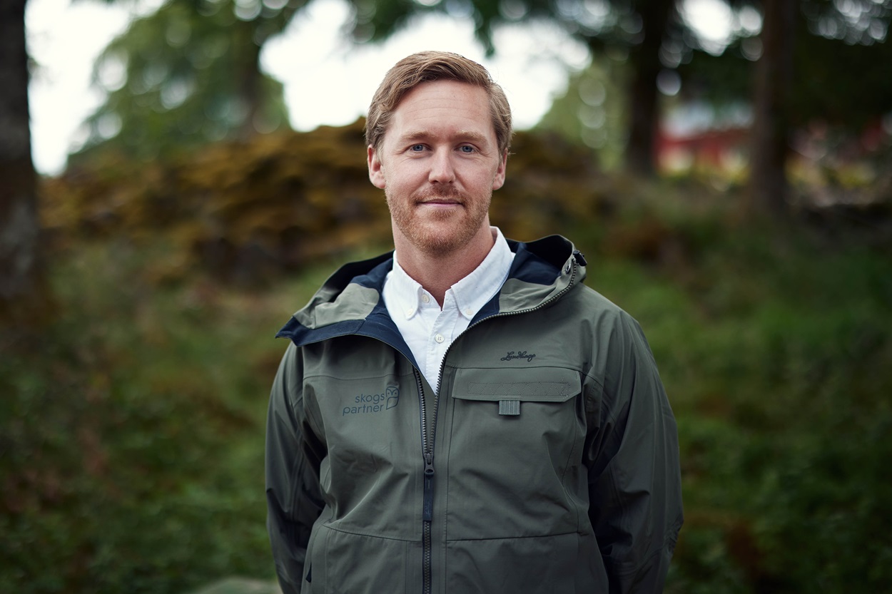Employee image