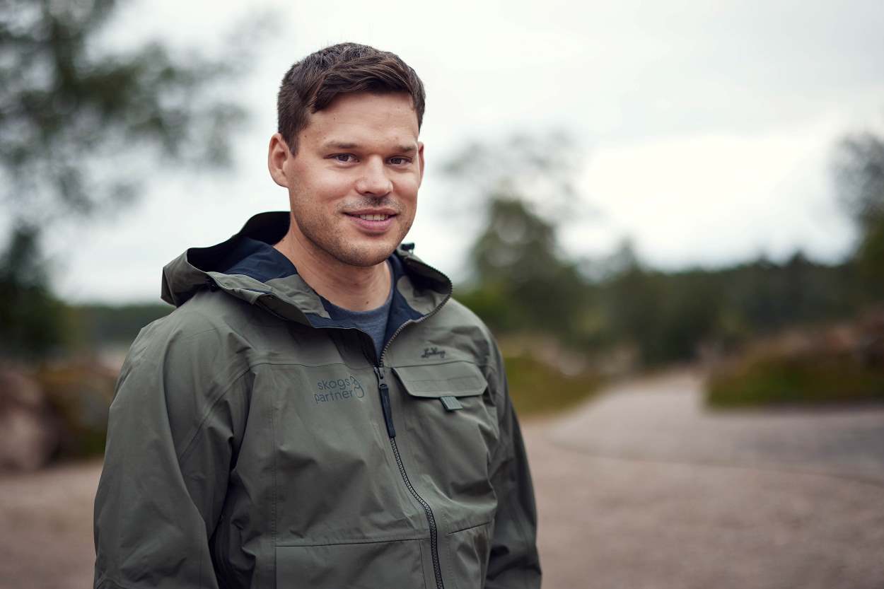 Employee image